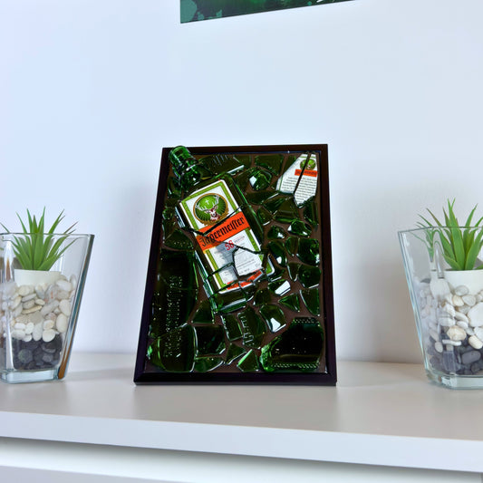 Broken Bottle Art Jägermeister 21x30cm